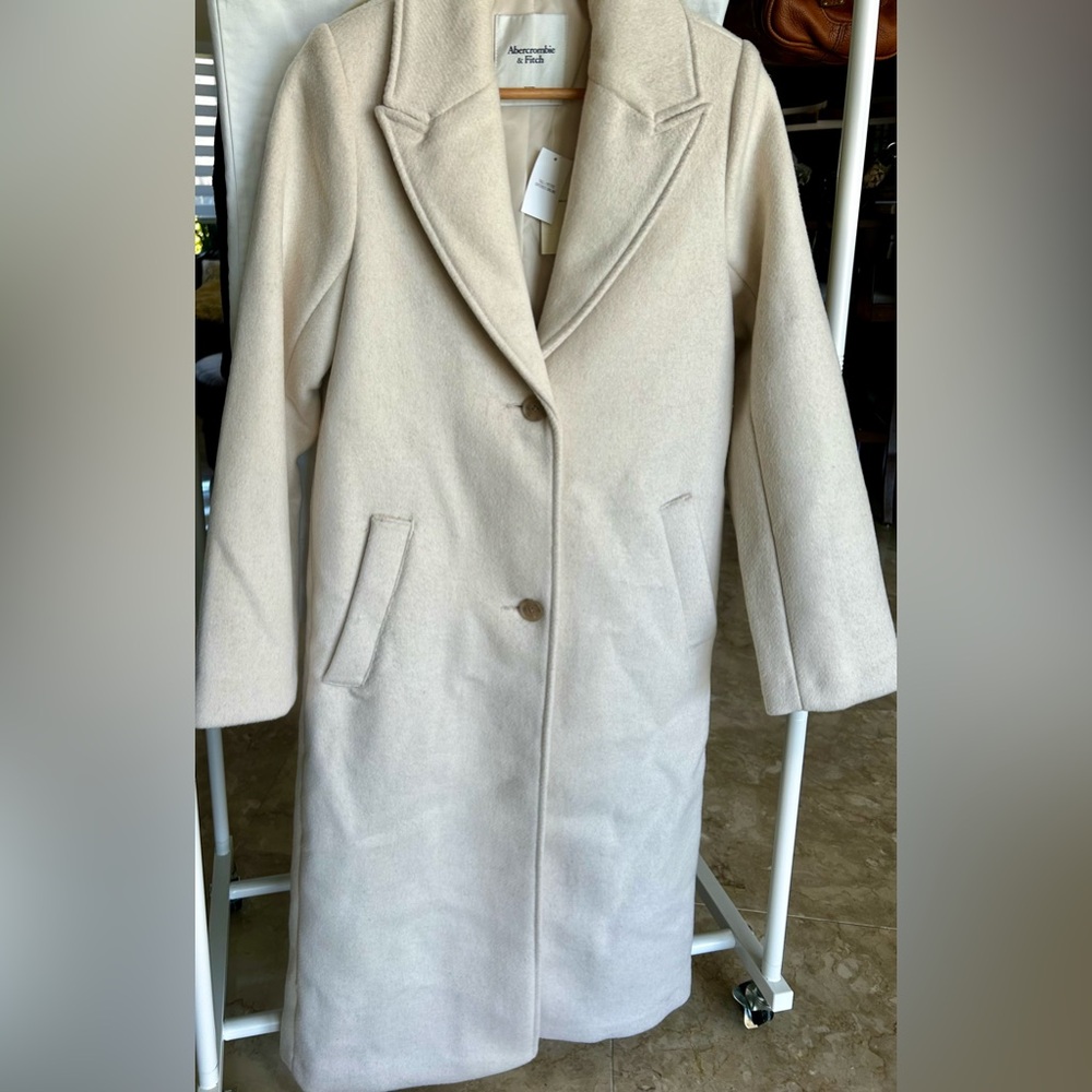 Abercrombie & Fitch Relaxed Fit Peacoat Below Knee in Cream Size XS Tall